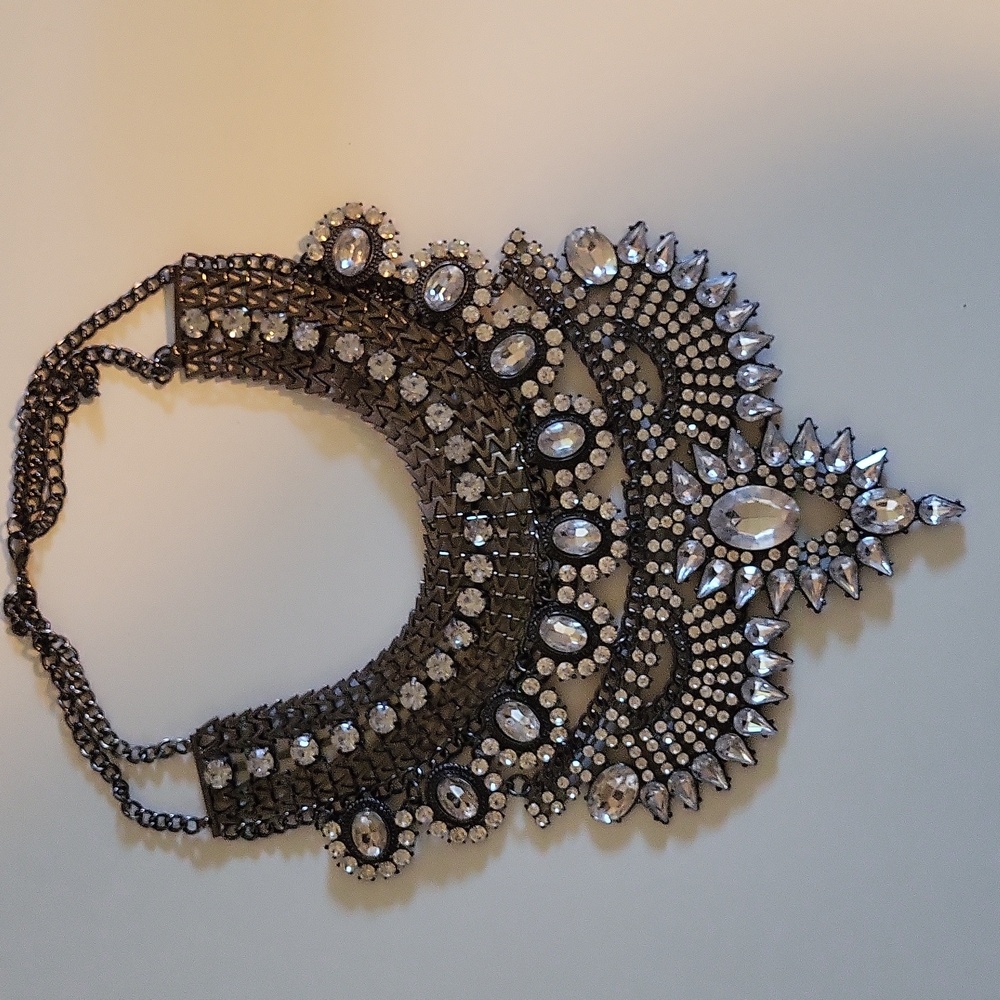 Anthropologie silver and clear statement necklace